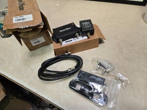 Lot nob channel master - of, 2